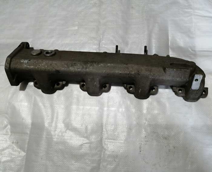 Коллектор впускной левый (алюминий)740-1115021